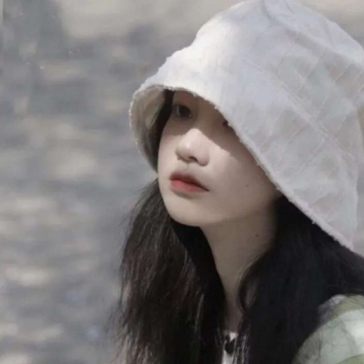 四乃森苍紫（身份：御庭番众前任首领、“天才忍者”） - 怀旧港剧全集在线观看 - 平板直播